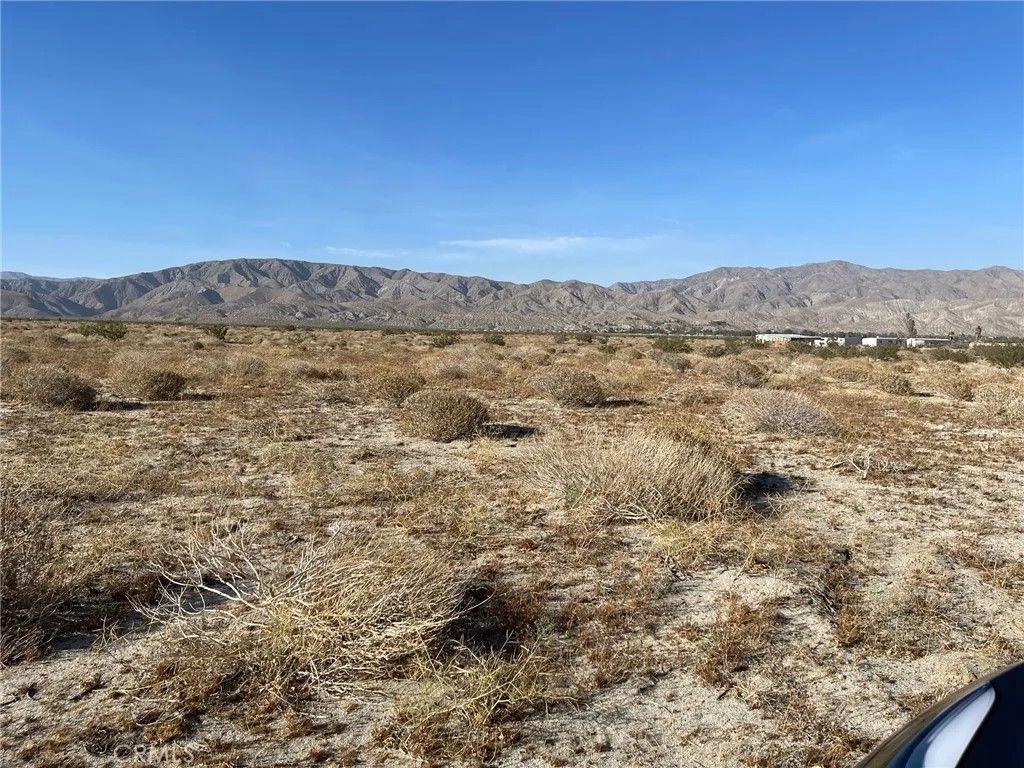 Photo of 0 Scenic View Dr, Desert Hot Springs, CA 92240 (MLS # SR26061885)