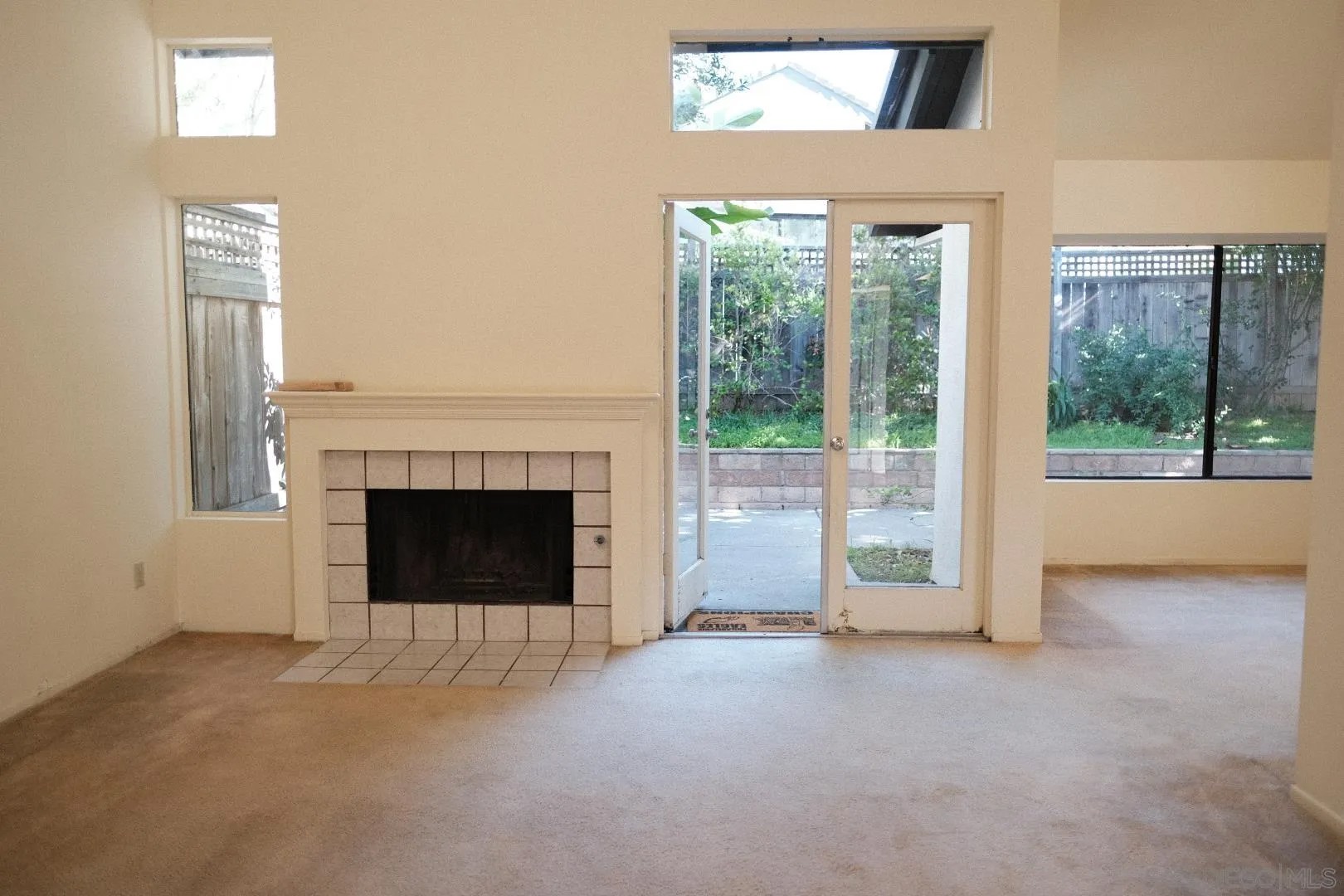 6306 Caminito Del Cervato