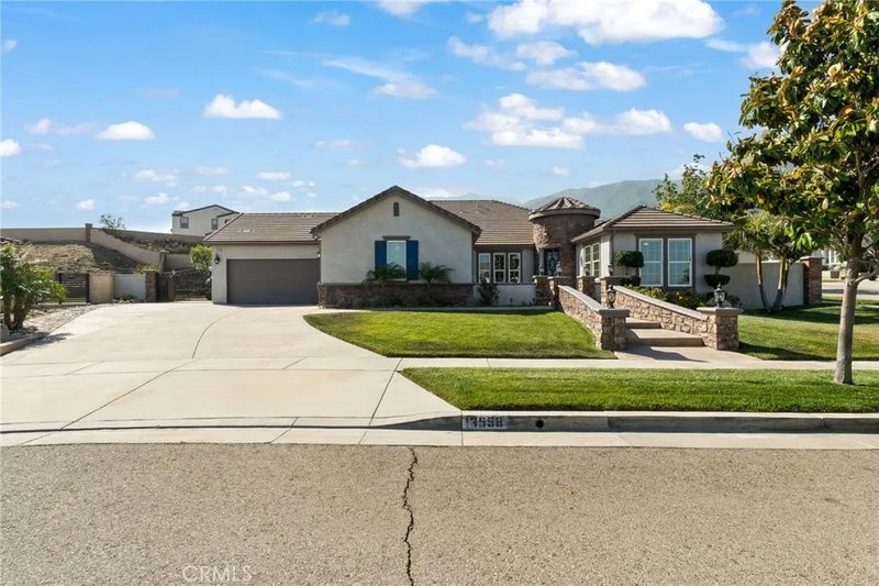 13558 Applegate Court