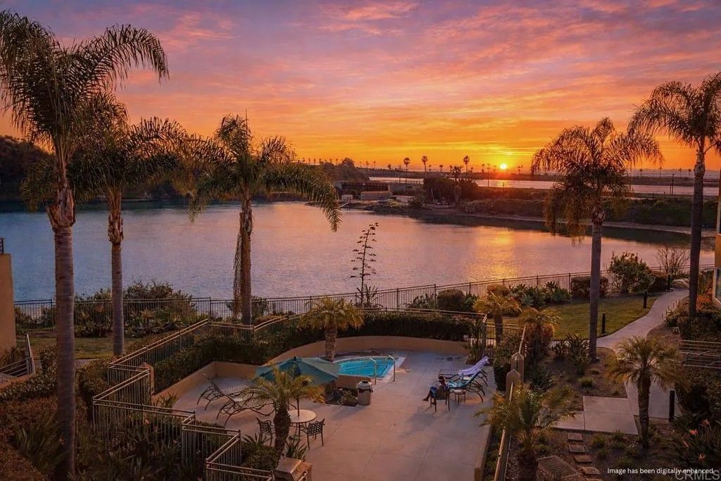 Photo of 809 Kalpati Cir #323, Carlsbad, CA 92008 (MLS # NDP2600873)