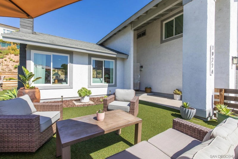 10274 Pebble Beach Dr