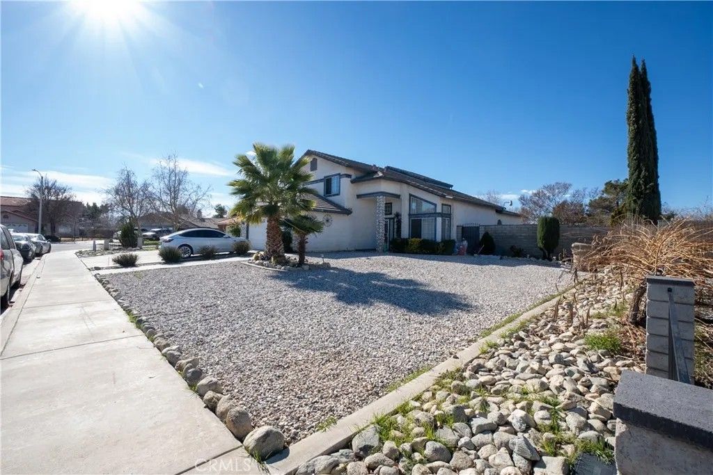 Photo of 7088 Arbor Court, Hesperia, CA 92345 (MLS # HD26006982)