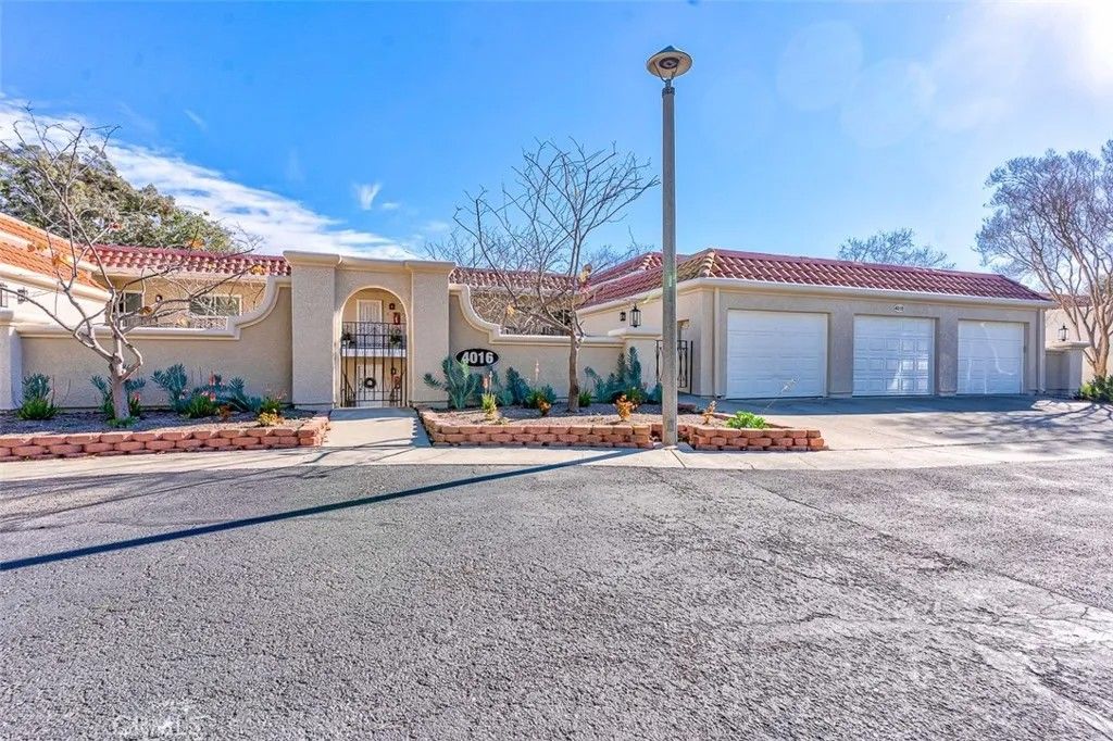 Photo of 4016 Calle Sonora Este #P, Laguna Woods, CA 92637 (MLS # PW26006317)