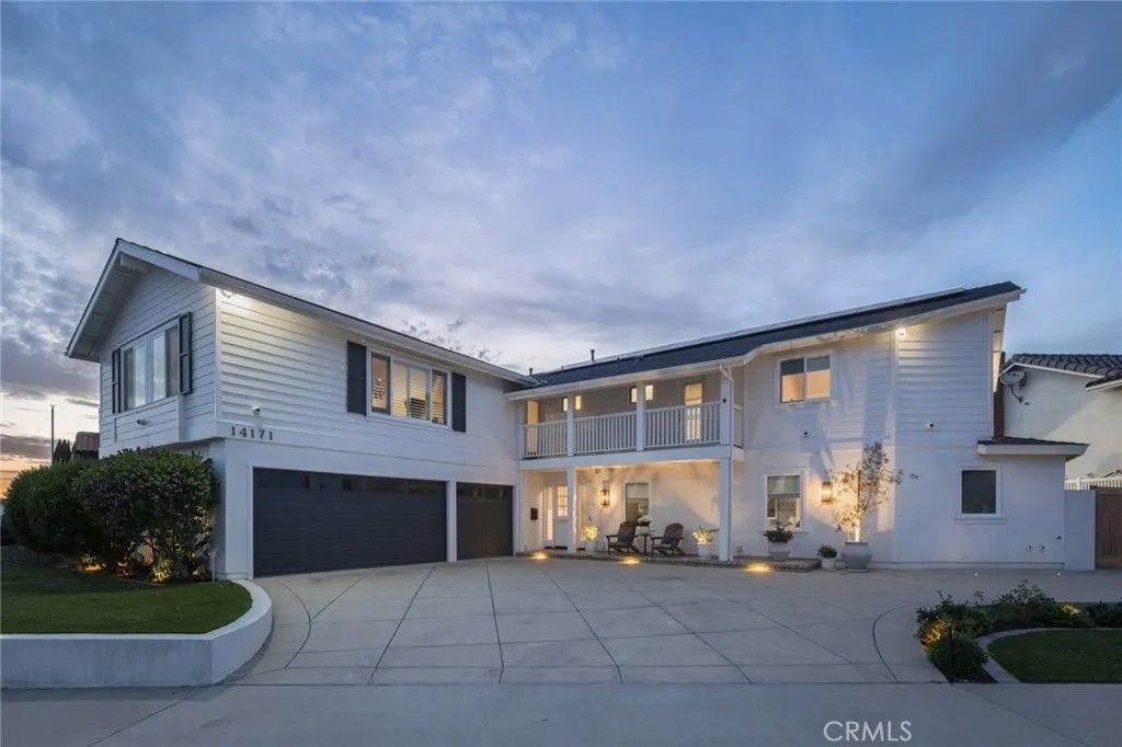 Photo of 14171 Uxbridge St, Westminster, CA 92683 (MLS # OC26050857)