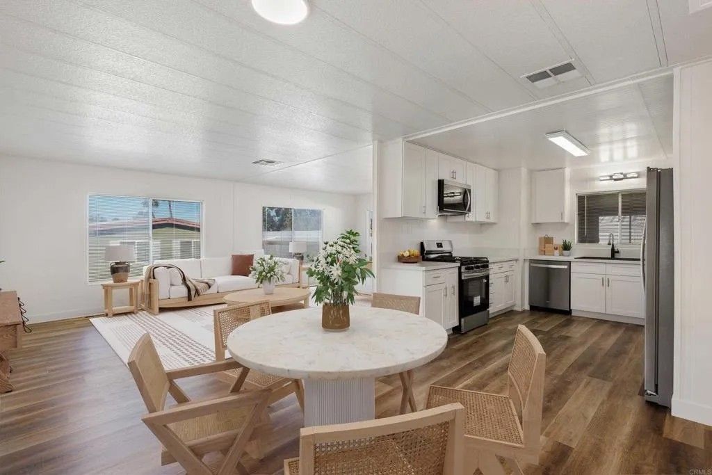 Photo of 2130 Sunset Dr #55, Vista, CA 92081 (MLS # NDP2604934)