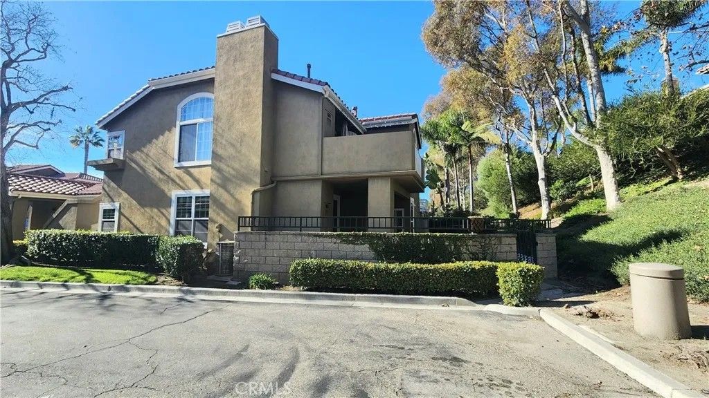 Photo of 90 Gauguin Cir, Aliso Viejo, CA 92656 (MLS # OC26020014)