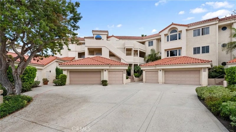 4235 Harbour Island