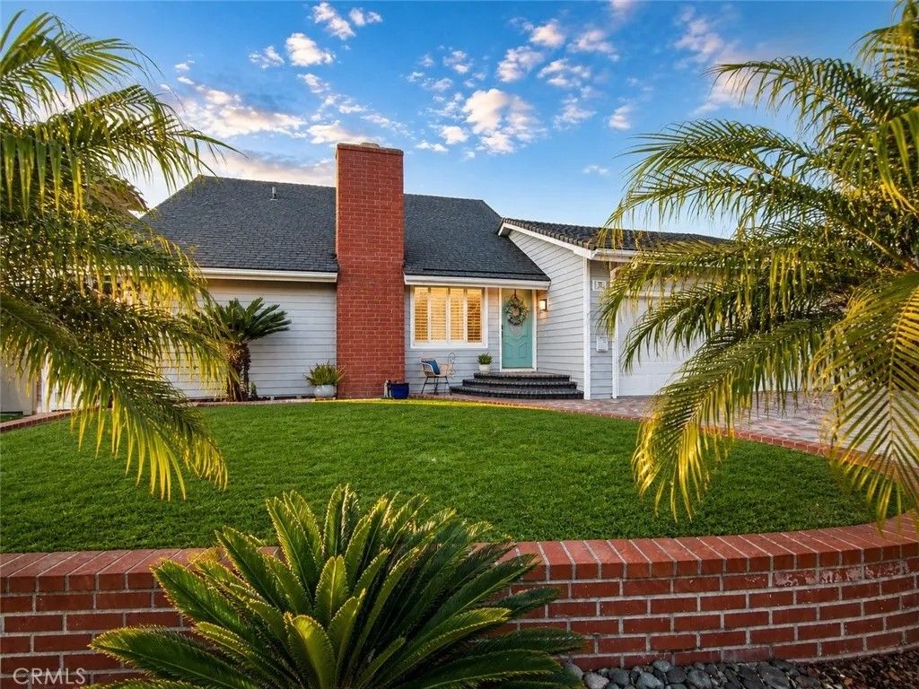 Photo of 17331 Chapparal LN, Huntington Beach, CA 92649 (MLS # RS26098574)