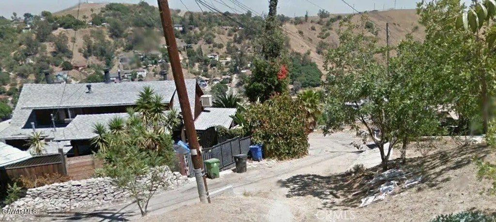4376 W Rose Hill