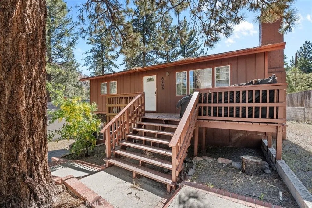 6285 Conifer