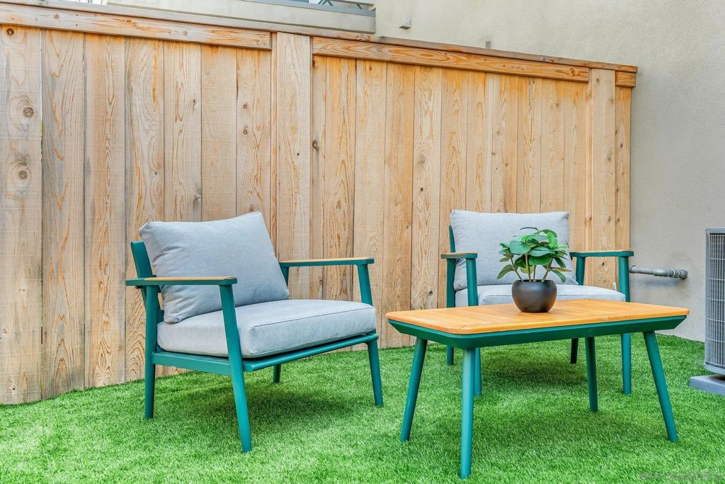 Photo of 1343 Holly Ave, Imperial Beach, CA 91932 (MLS # 250037932)