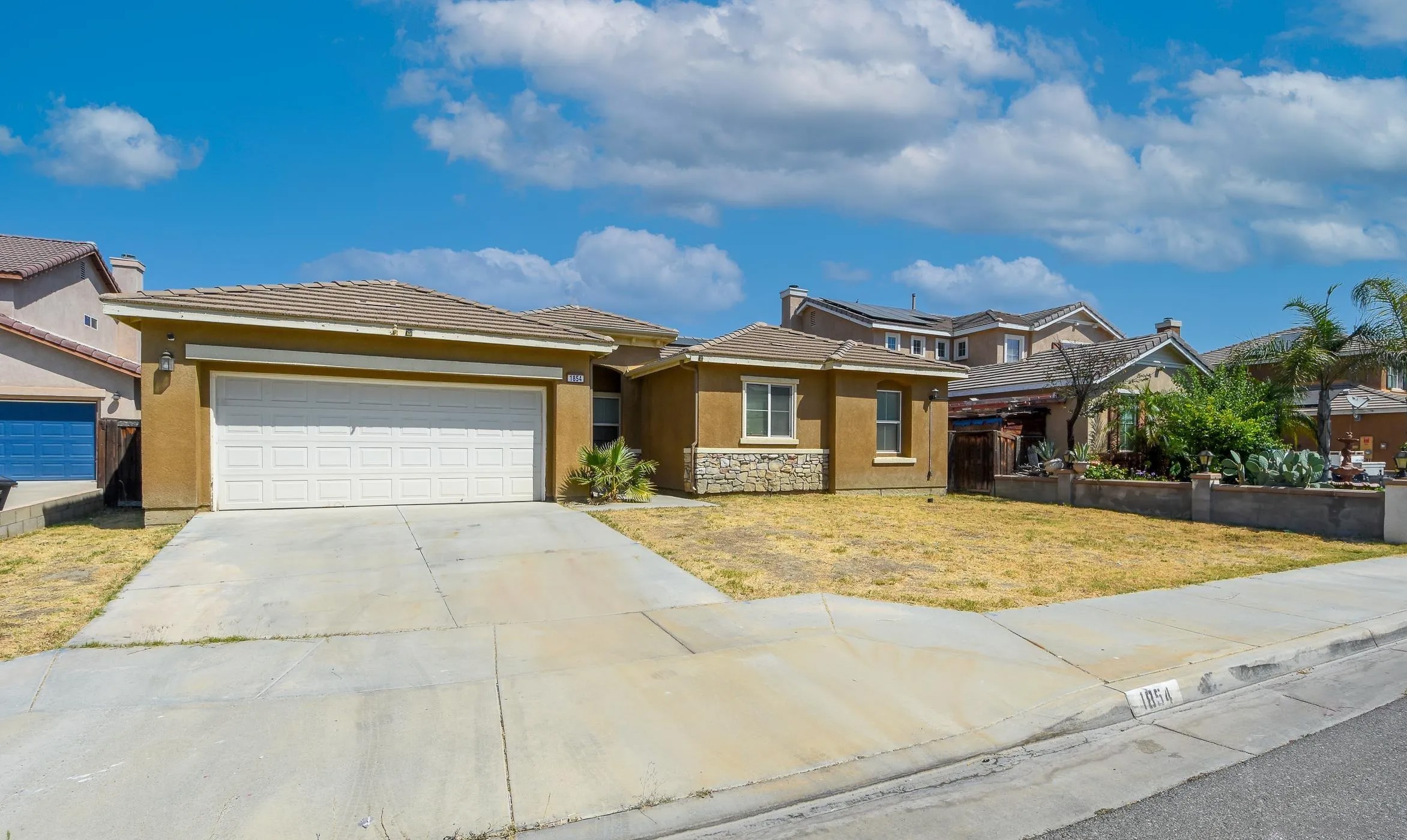 1854 Jasmine Ct