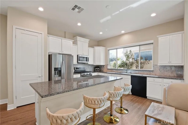 15834 Ellington Way