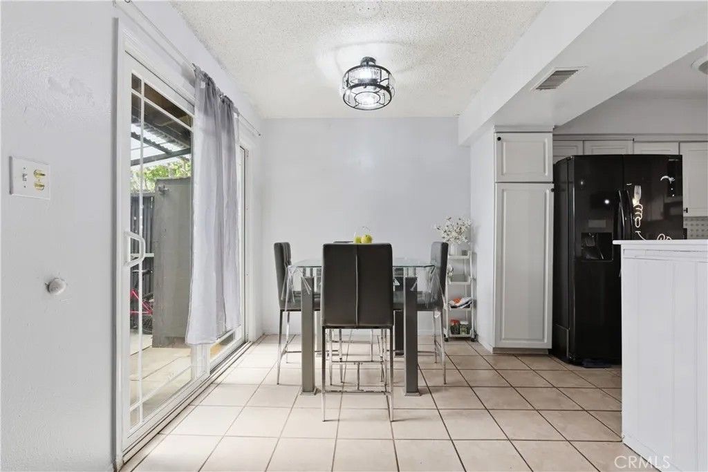 Photo of 134 S Magnolia Ave #4C, Anaheim, CA 92804 (MLS # IG26046409)