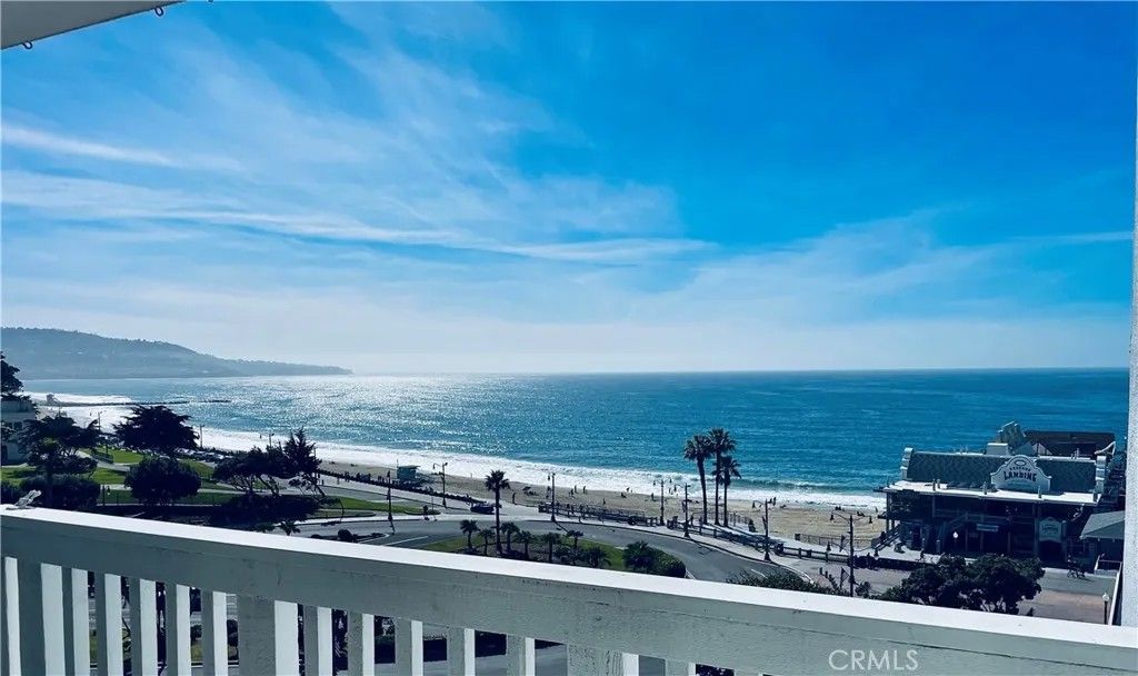 Photo of 640 The Village, Redondo Beach, CA 90277 (MLS # SB26083109)
