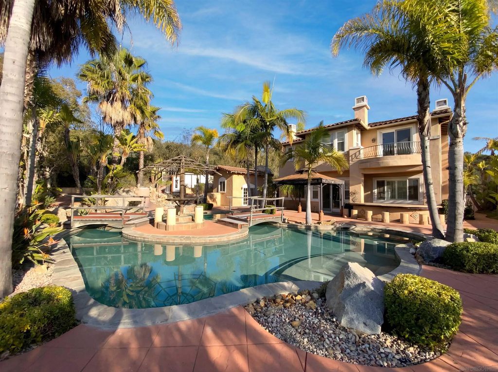 Photo of 6259 Paseo Callado, Carlsbad, CA 92009 (MLS # 260003884)