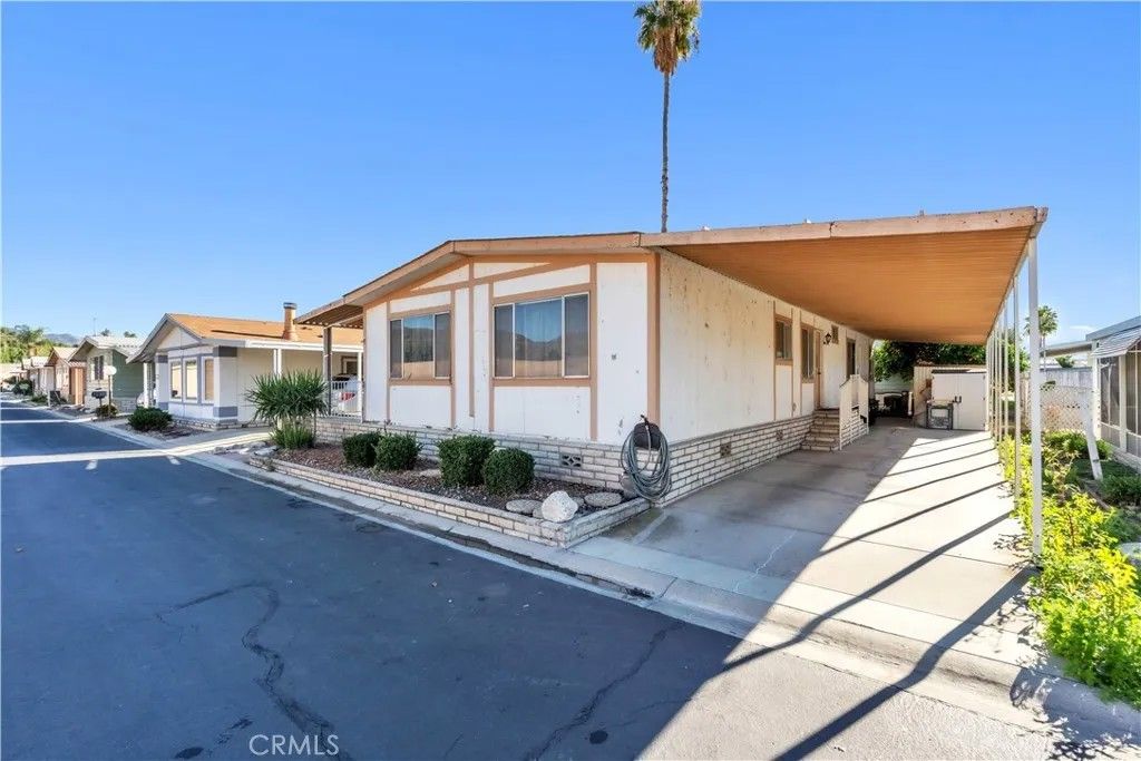 Photo of 2230 Lake Park Dr #248 Dr, San Jacinto, CA 92583 (MLS # DW25272408)