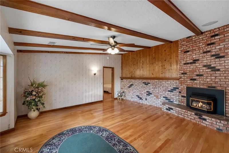 7040 Kenyon