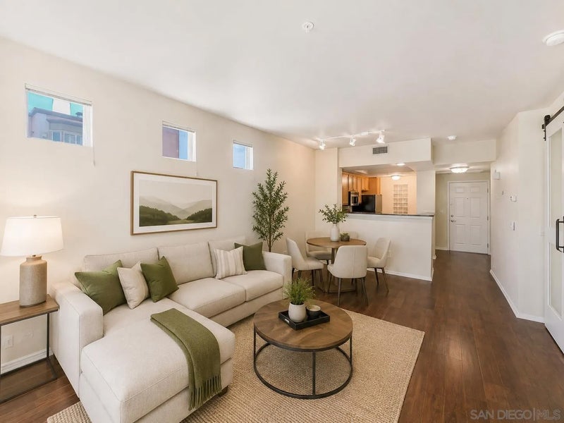 2400 5th Ave 203