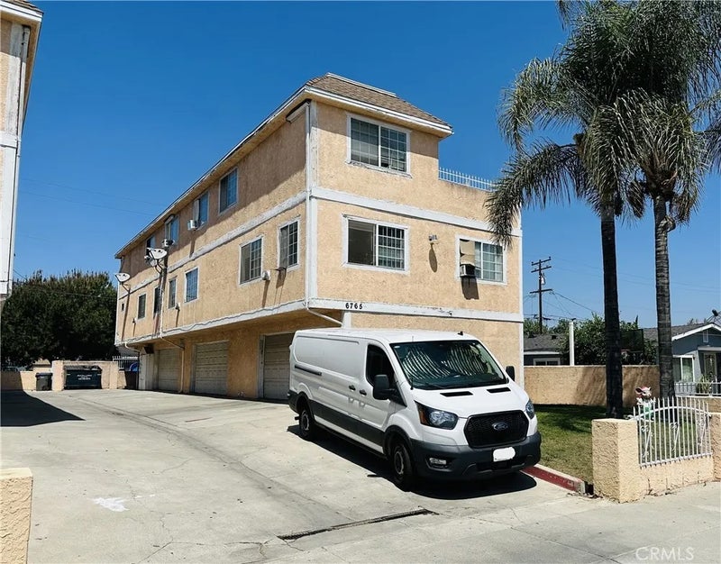 6763 Foster Bridge