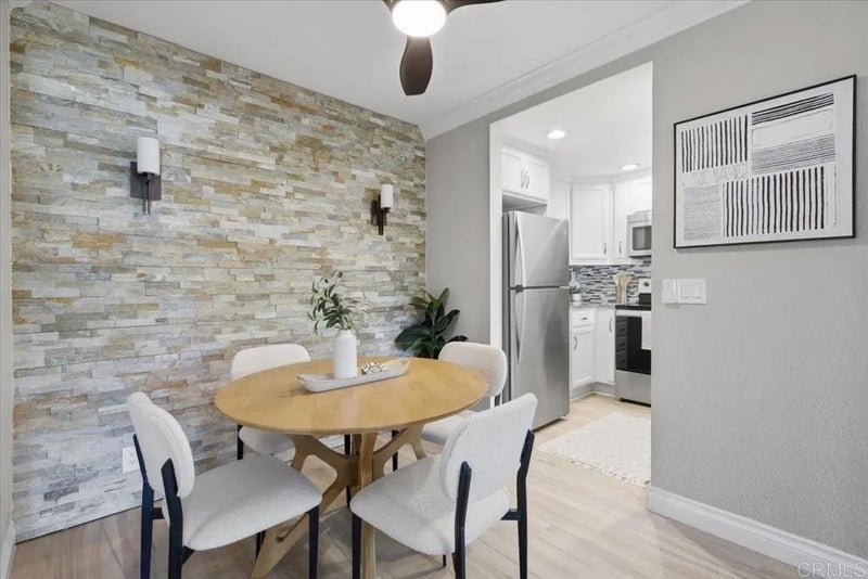 3078 Broadway 307