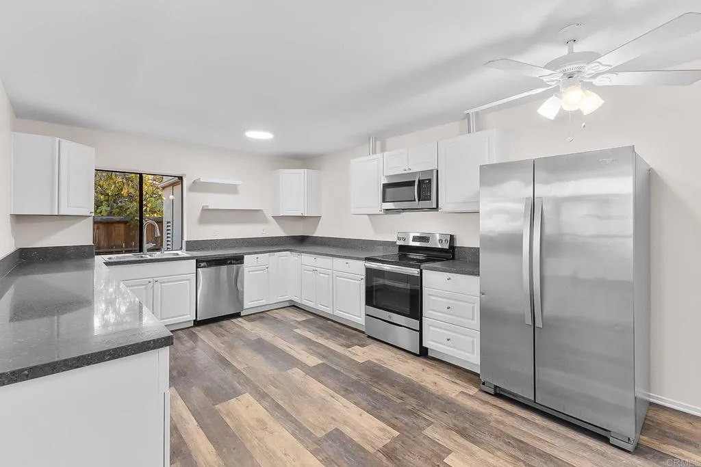 10767 Caminito Bravura