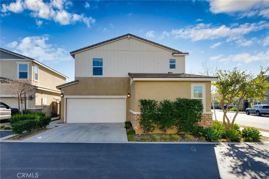 Photo of 16746 Stags Leap Ln, Fontana, CA 92336 (MLS # WS26054962)