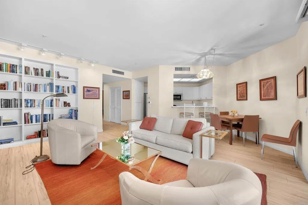 4701 Date Avenue 310