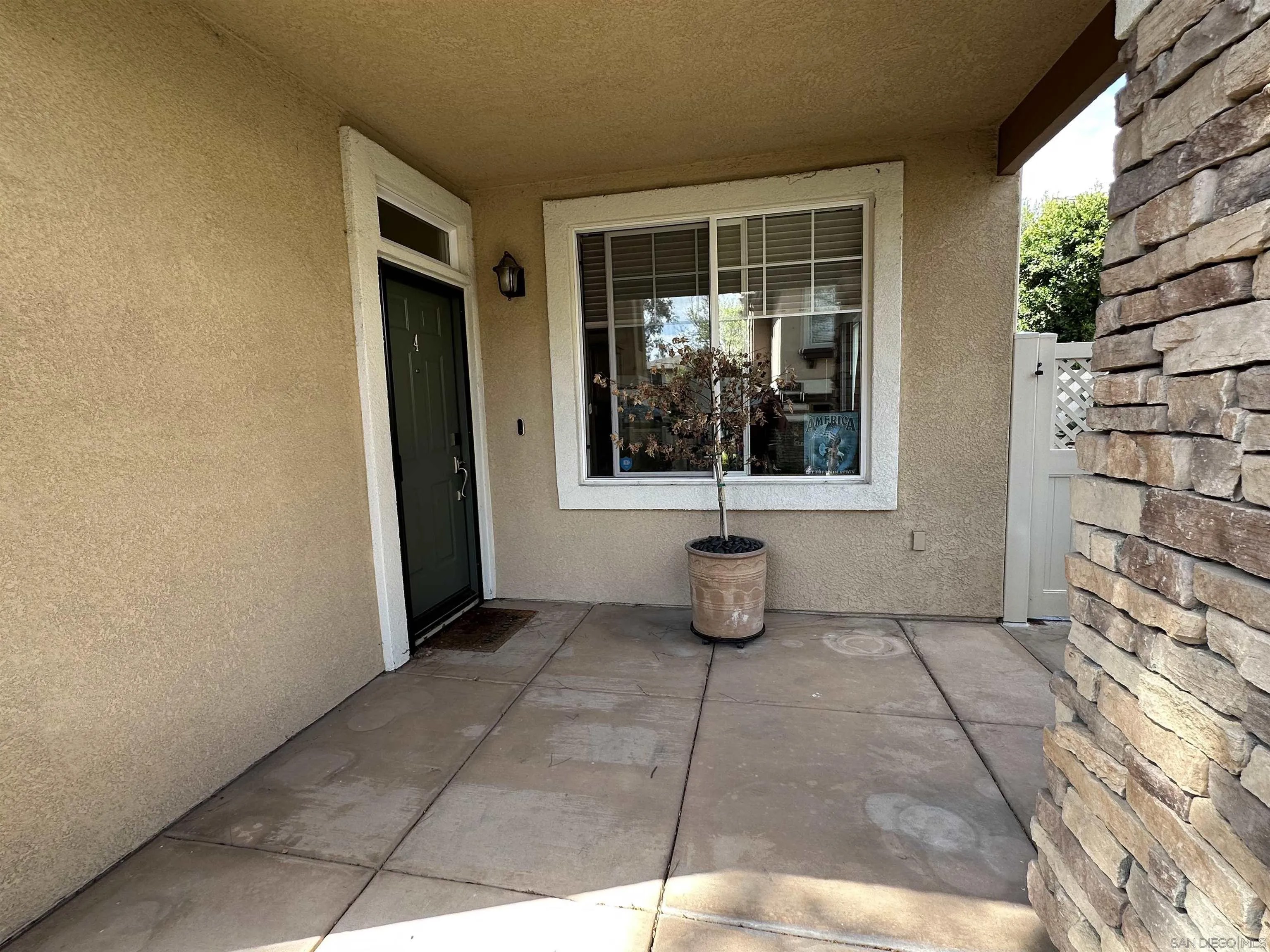 9625 W Canyon Ave. 4