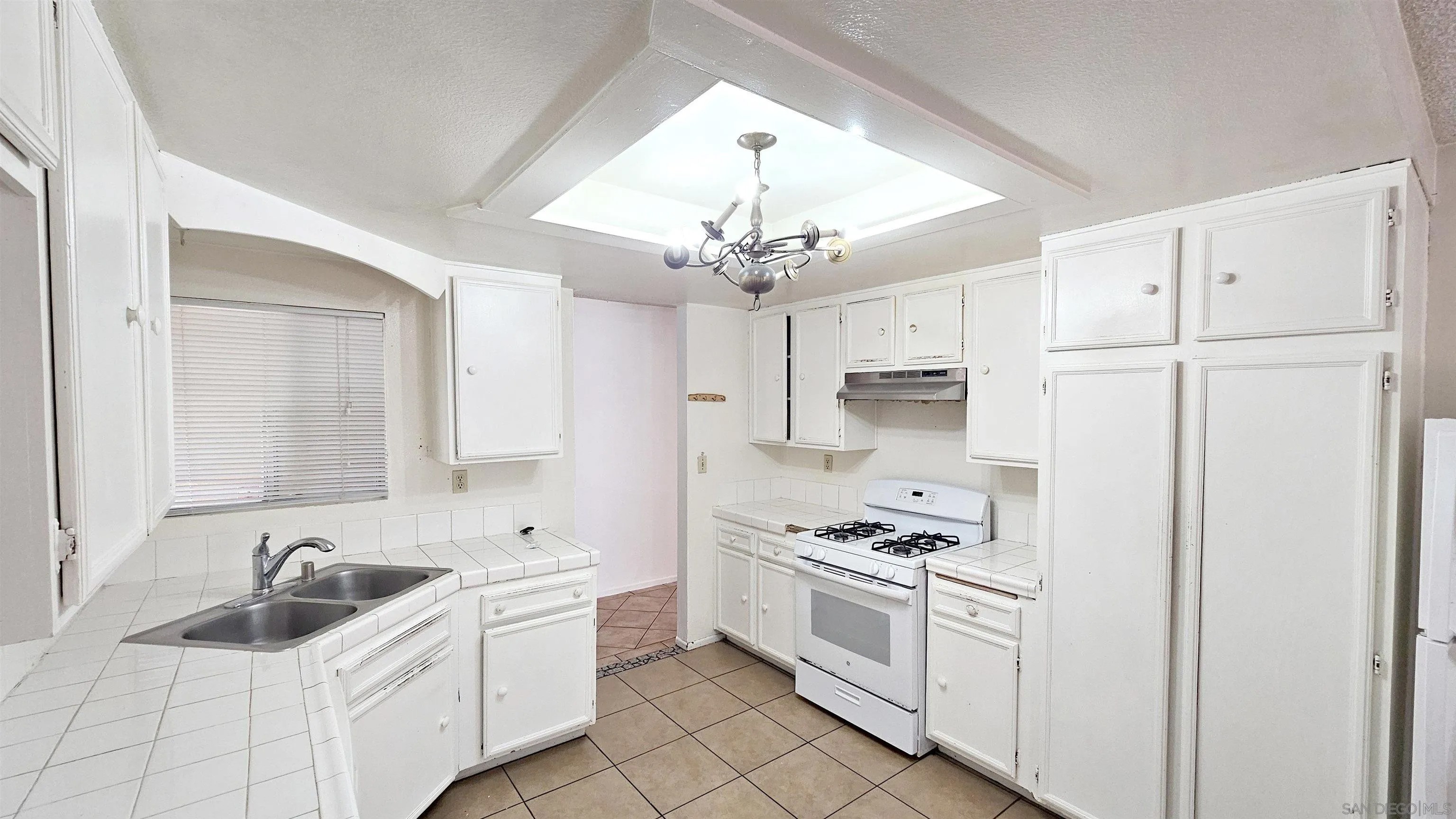 141 Polk