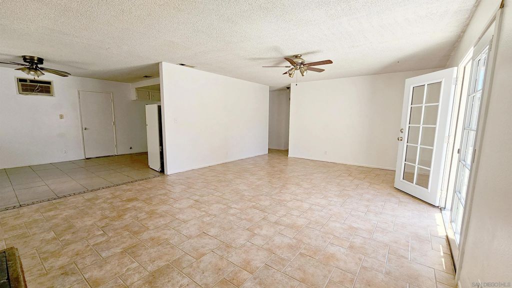 Photo of 141 Polk St, Oceanside, CA 92057 (MLS # 260010927)