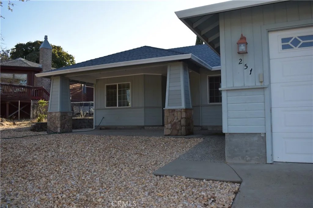257 Apache Circle