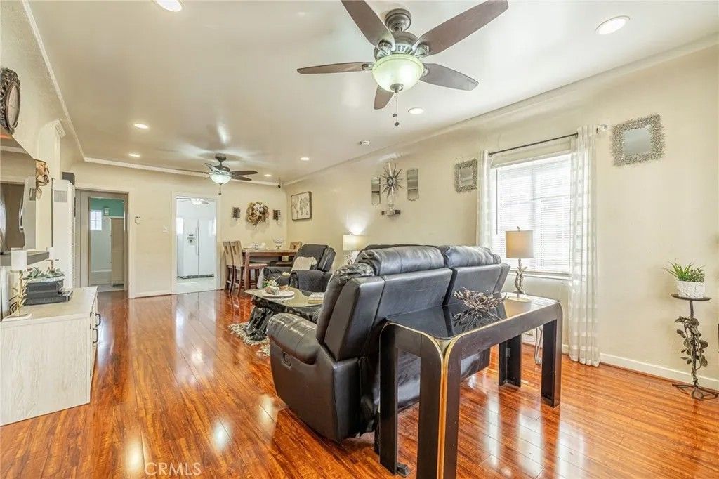 Photo of 1000 N Mayo Ave, Compton, CA 90221 (MLS # SR26025515)