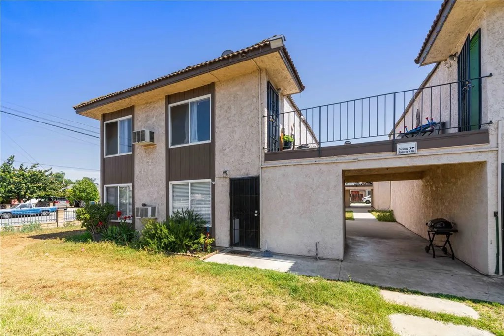 669-,687,651 Weber St.