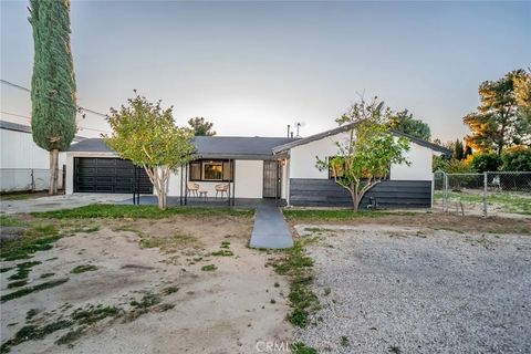 Photo of 13865 Sterling St, Moreno Valley, CA 92555 (MLS # CV26045885)