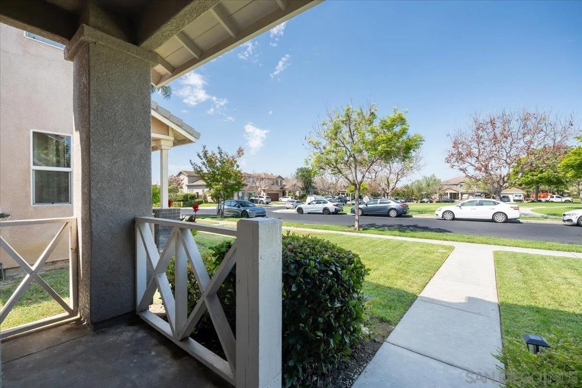 1419 Santa Rita