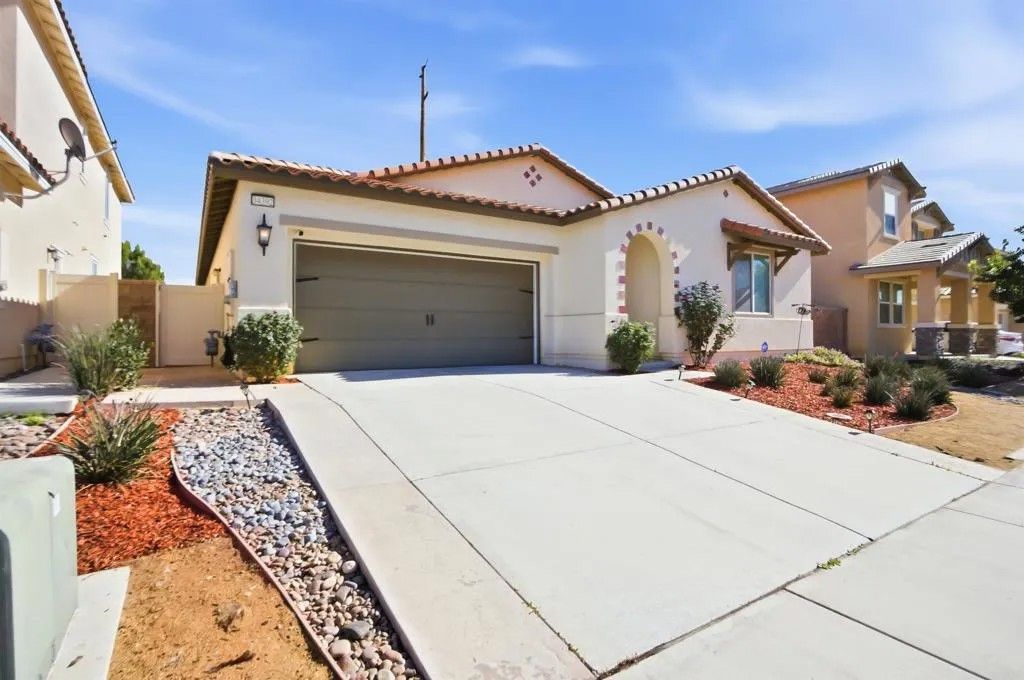 Photo of 34392 Lapis Court, Murrieta, CA 92563 (MLS # PTP2600570)