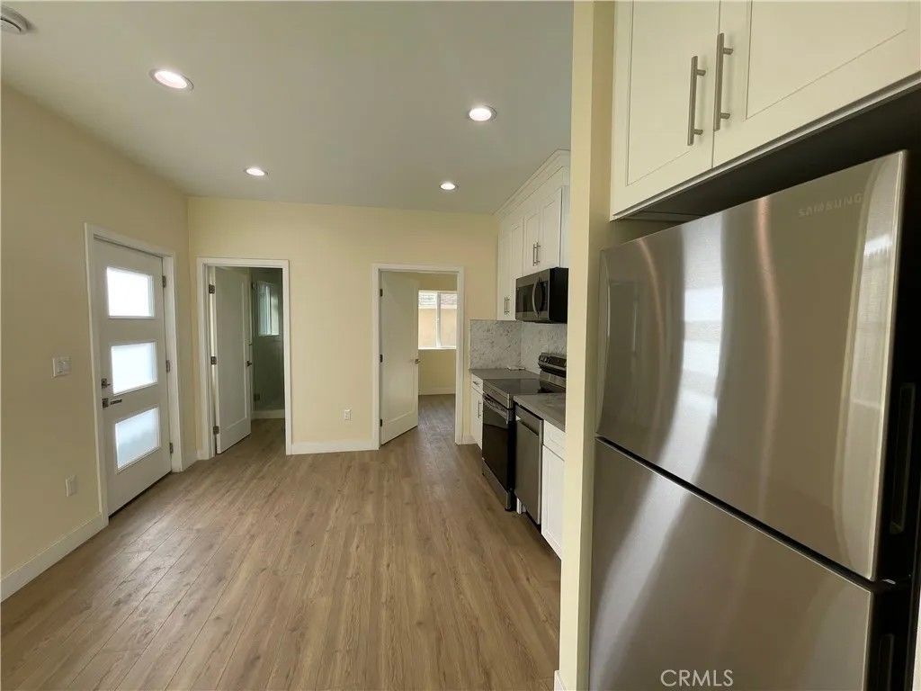 Photo of 2739 Sycamore Avenue #A, Montrose, CA 91020 (MLS # GD25266661)