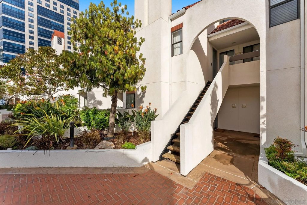 Photo of 701 Kettner Blvd #100, San Diego, CA 92101 (MLS # 250044353)