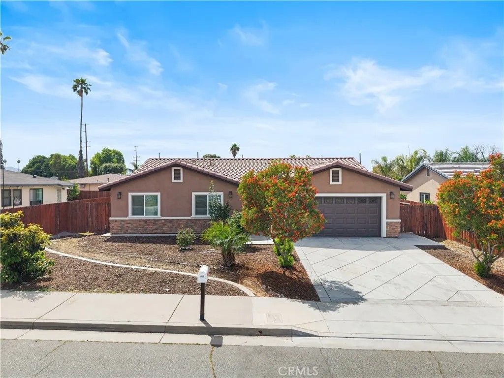 Photo of 3118 Mendoza Way, Riverside, CA 92504 (MLS # IV26068507)