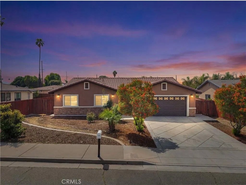 Photo of 3118 Mendoza Way, Riverside, CA 92504 (MLS # IV26068507)