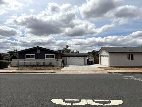 Photo of 8657 Rumson Dr, Santee, CA 92071 (MLS # IV26083298)