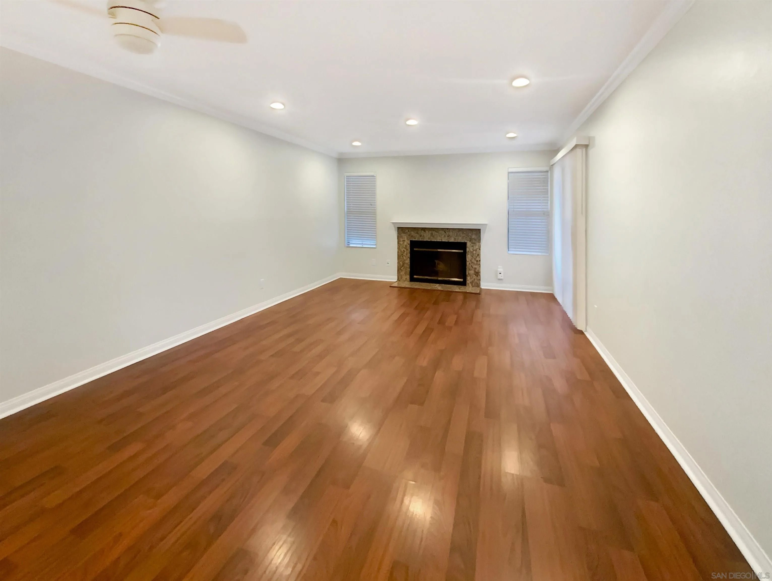 12059 Alta Carmel Ct 168