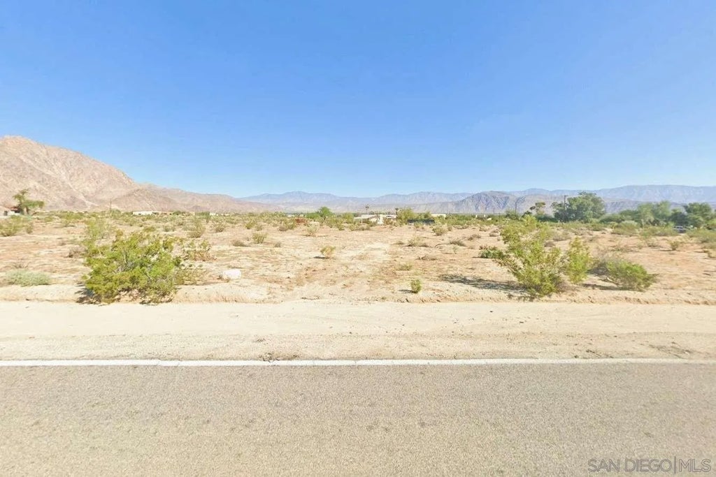 Photo of 0 Circle J, Borrego Springs, CA 92004 (MLS # 260015300)
