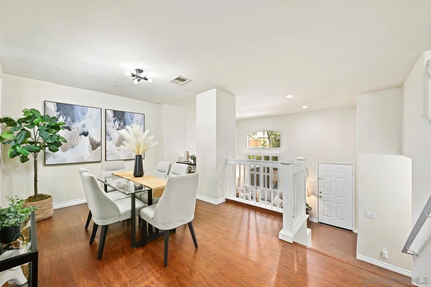 10318 Wateridge Cir 278