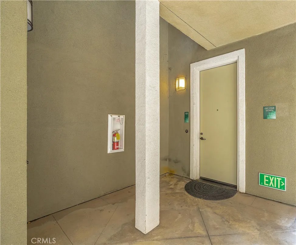 12842 Palm 101