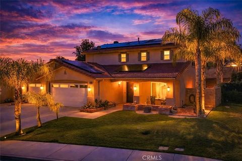 Photo of 25587 Mountain Glen Circle, Menifee, CA 92585 (MLS # OC26035375)