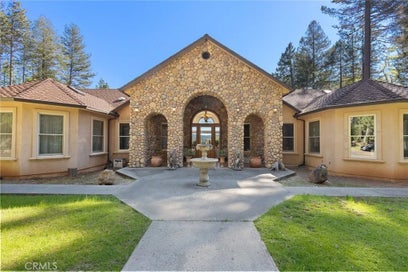5005 Schott Road Forest Ranch CA 95942