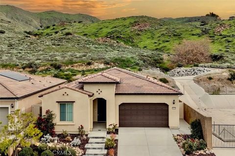 Photo of 24142 Evesong Dr, Corona, CA 92883 (MLS # PW26021558)