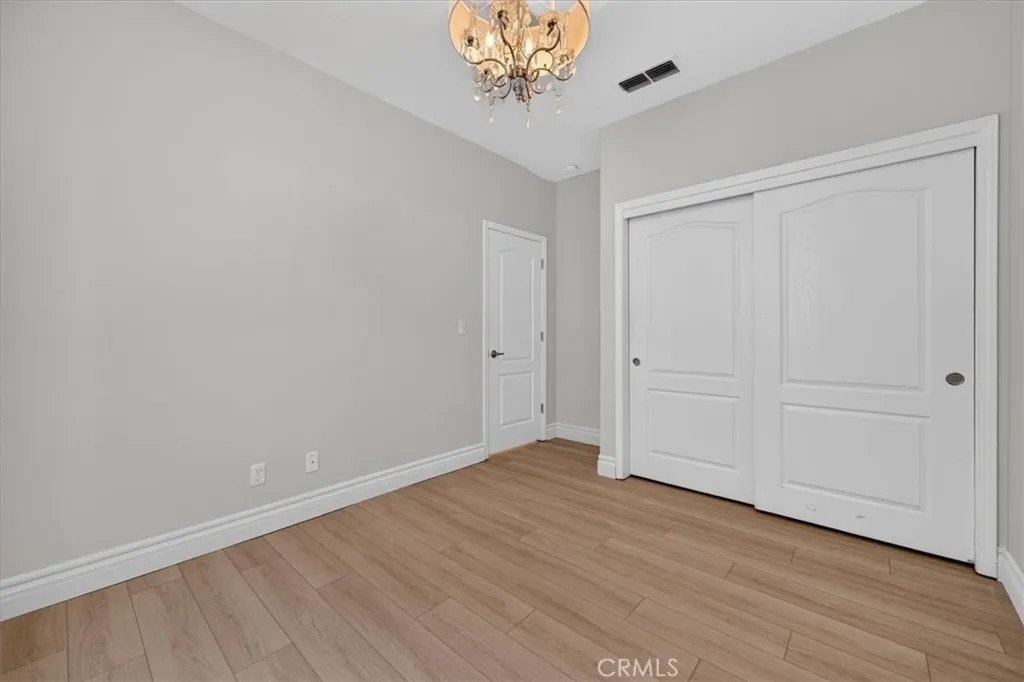 3532 Hampton